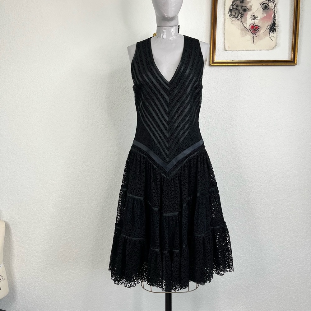 Gabrielle Strenesse Lace V Neck A Line Dress